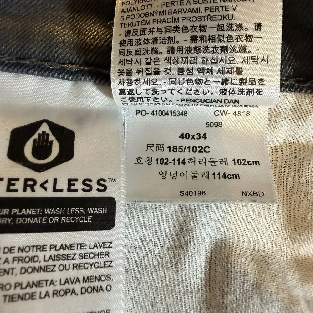 Levi's 541 Athletic Taper Jeans Mens 40x34 Gray Denim  SPOTS Red Tab